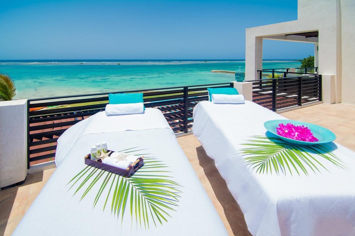 Dreamtime By The Sea Five Bedroom Villa Montego Bay Exterior photo